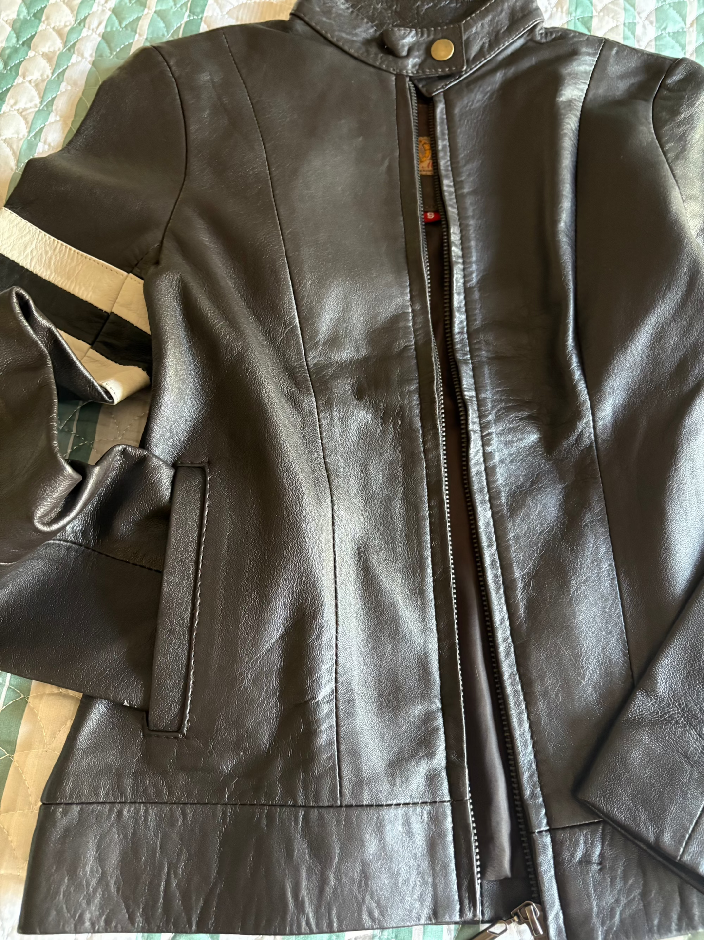 Paw Drazzel Boutique Women's Dark Brown, Zip-Up, Sheepskin, Roadster Jacket