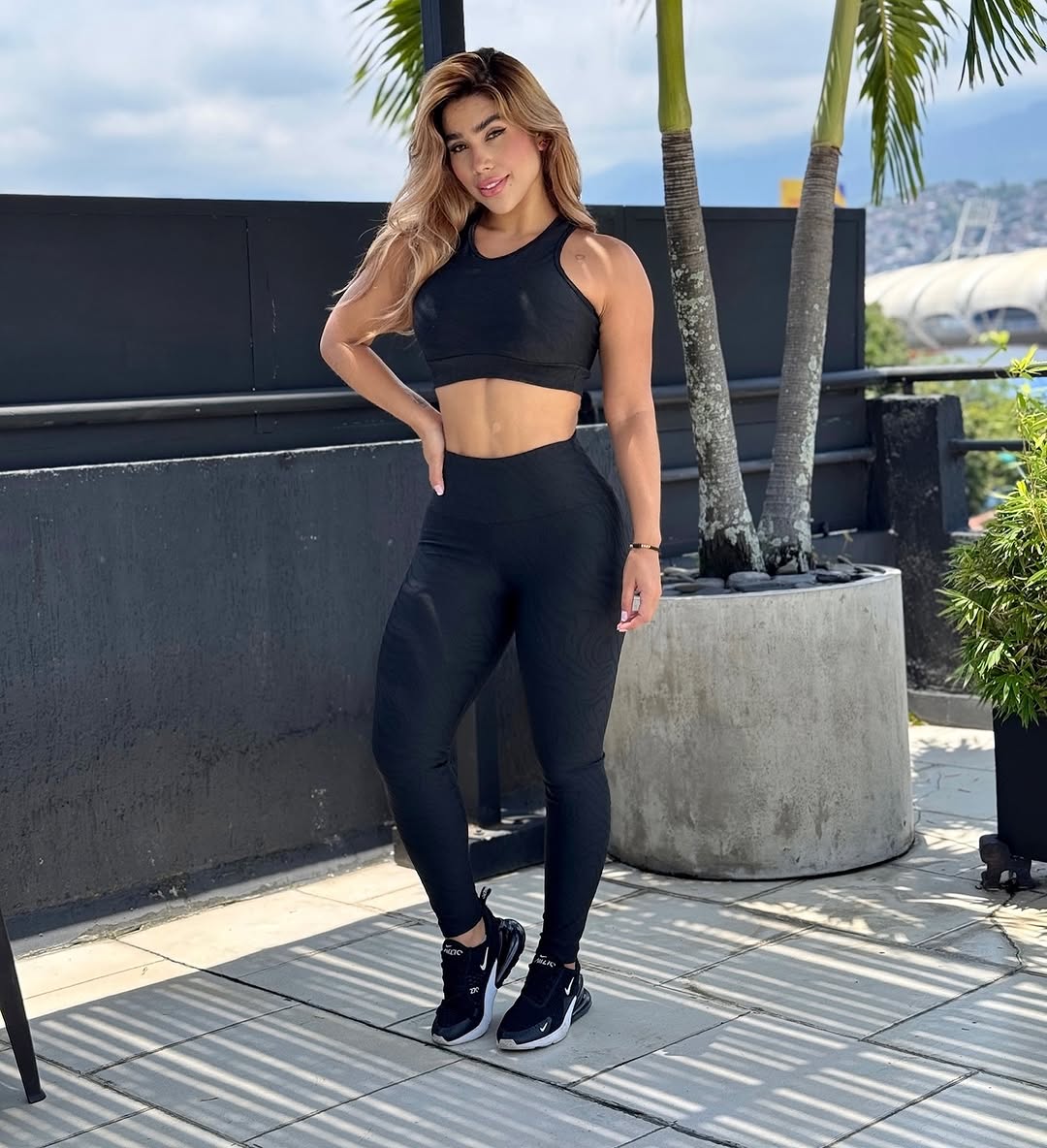 Paw Drazzel Boutique Women's Athletic Wear, Two-Piece, Long-Leg, Sports Bra, High Waist, Scrunch Booty, Zebra Ridge Texture, Workout Set