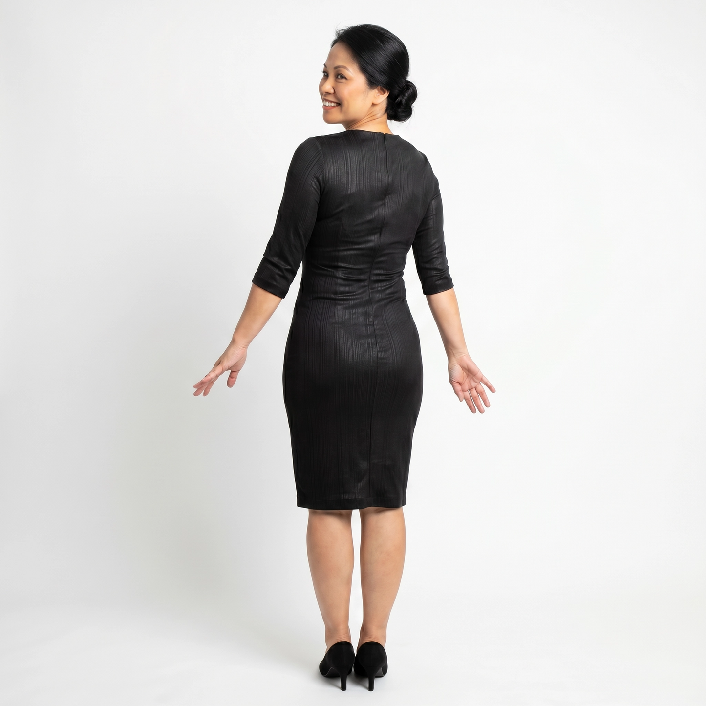 Paw Drazzel Boutique Women's Casualwear, Round Neck, Back Zipper, Three Quarter Sleeve, Straight Waist, Trapeze Day Dress