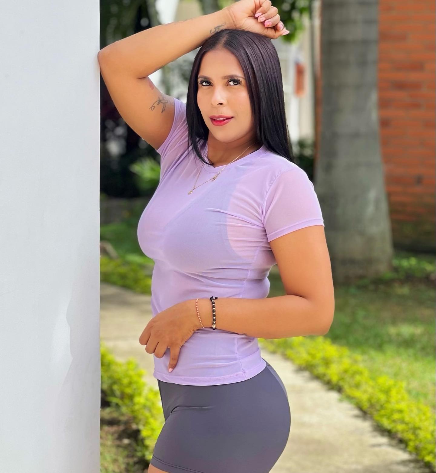 Paw Drazzel Boutique Women's Athletic Wear, Short Sleeve, Full Length, Mesh Textile, Training Lupe Top